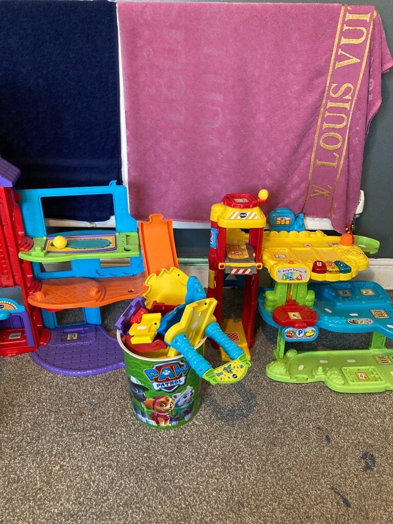 toot toot drivers car wash